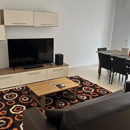 Your Elegant Home Away From Home Shared Apartment Only With Host Żebbuġ Exterior foto