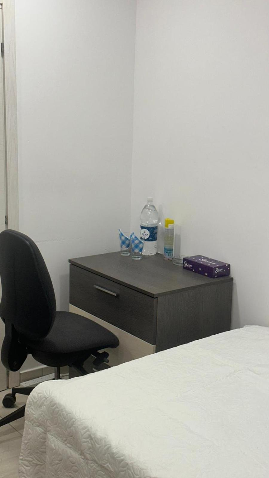 Your Elegant Home Away From Home Shared Apartment Only With Host Żebbuġ Exterior foto